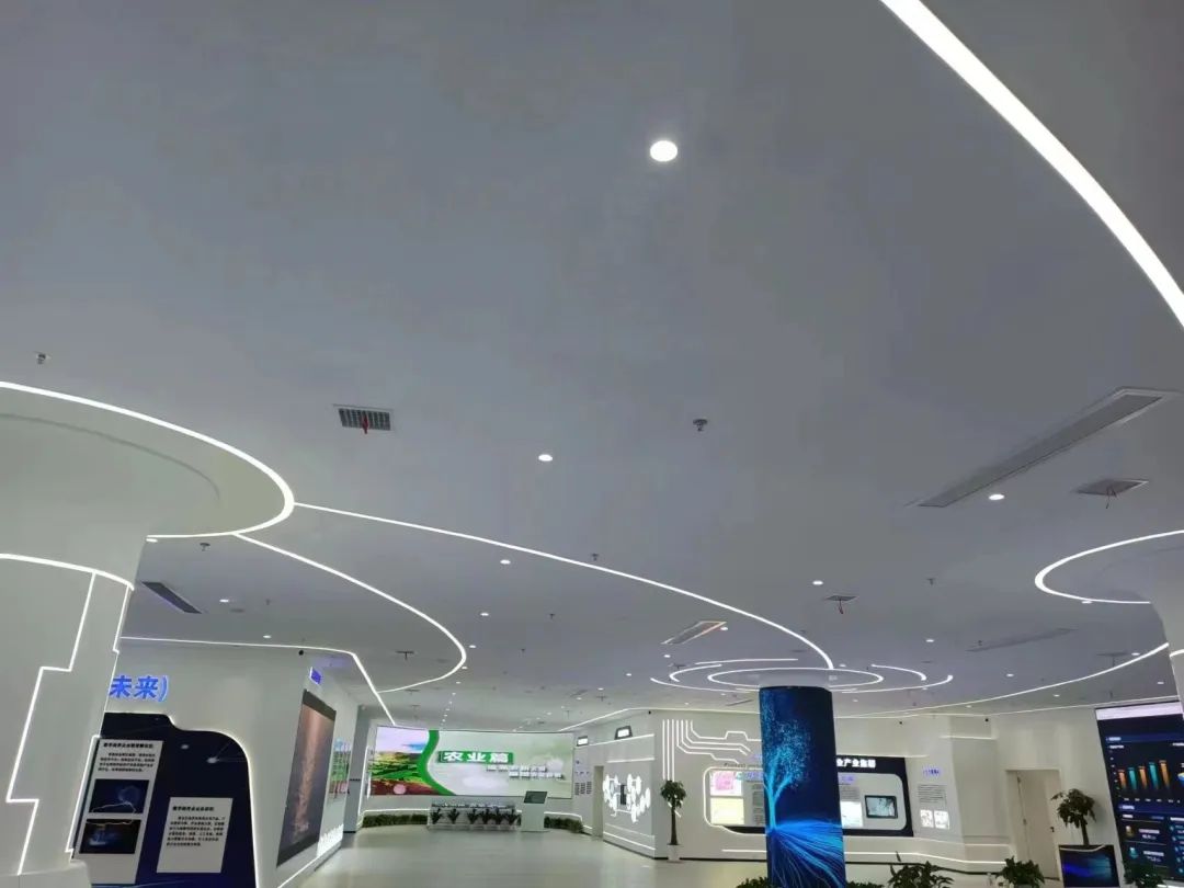 c94b3ae6d9498c208b68527419d850e9.jpg c94b3ae6d9498c208b68527419d850e9.jpg