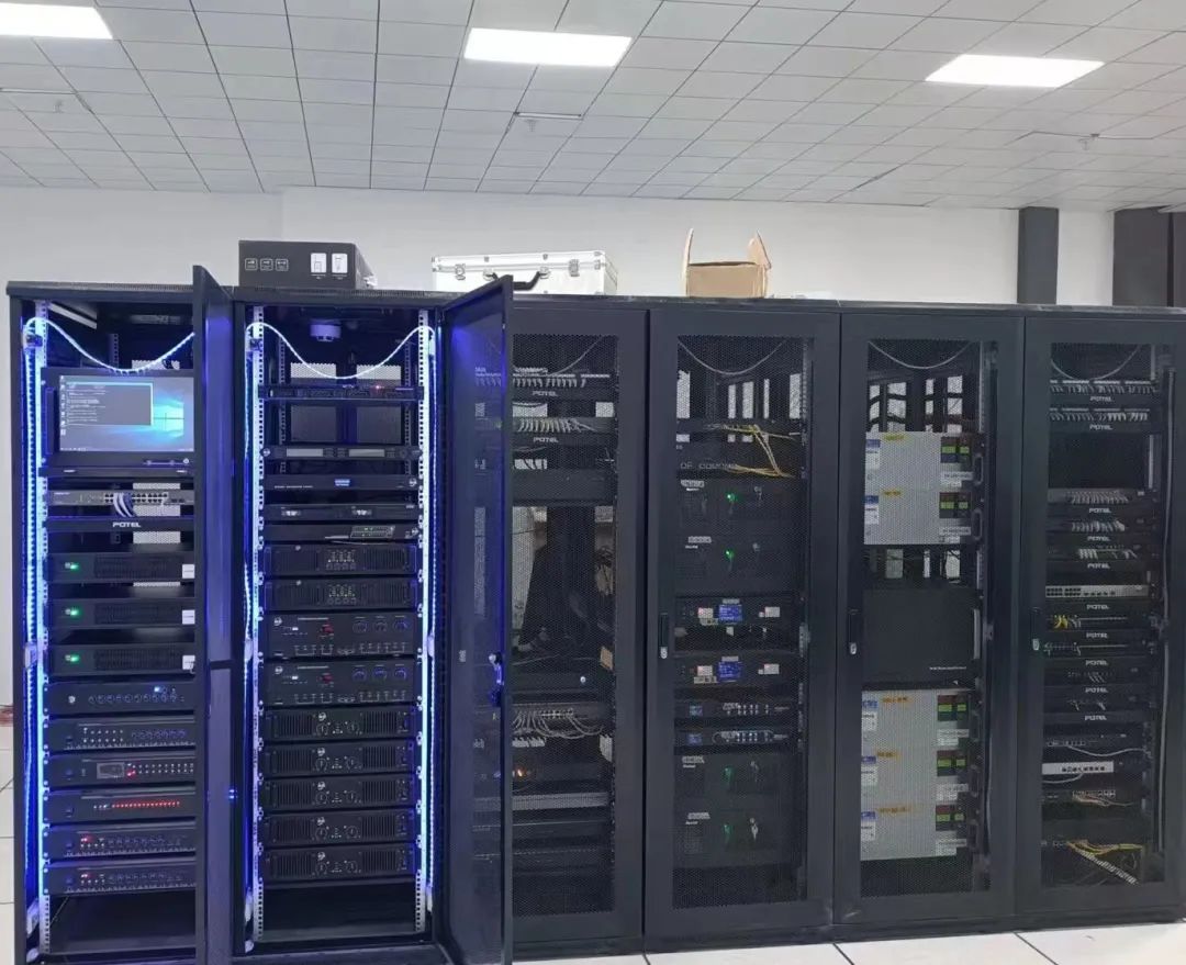 106937f4ed8380183997828775e8764b.jpg 106937f4ed8380183997828775e8764b.jpg